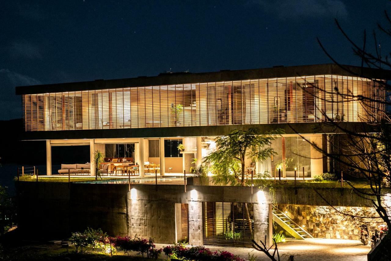 Villa Strata Kuta  Buitenkant foto
